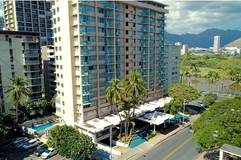 Aqua-Aloha-Surf-Waikiki-Exterior-Front-480x320.jpg