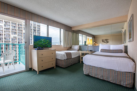 Aqua-Aloha-Surf-Waikiki-Deluxe-Room-with-Balcony-Bed-480x320.jpg