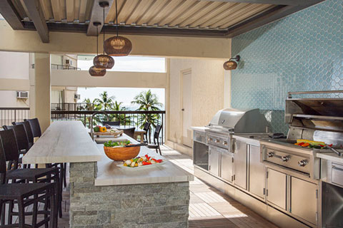 Outdoor barbecue grills