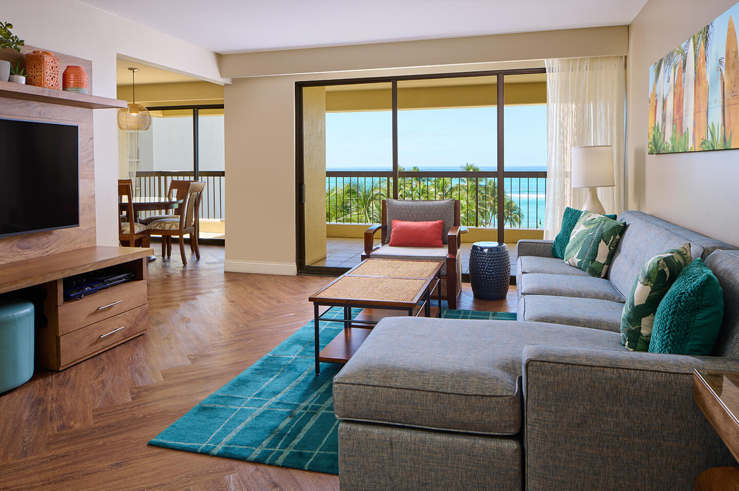 2-Bedroom Oceanfront Living Area