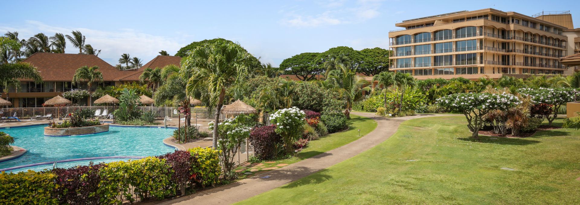 Maui Kaanapali Villas pool area and gardens