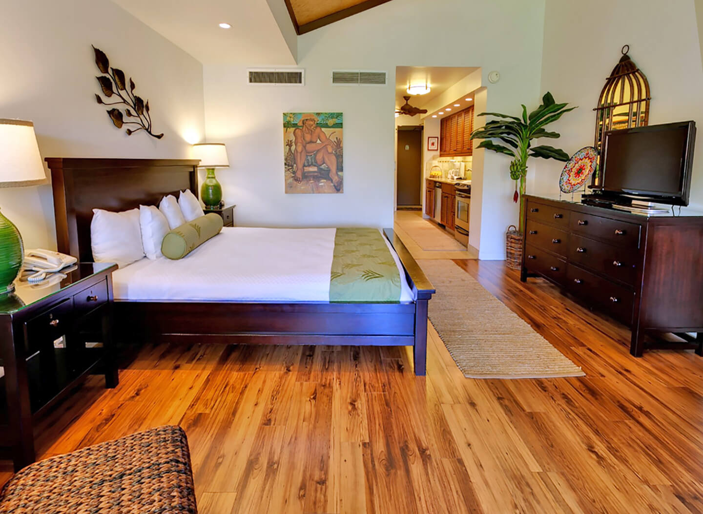 Studio Oceanside Premium Bedroom