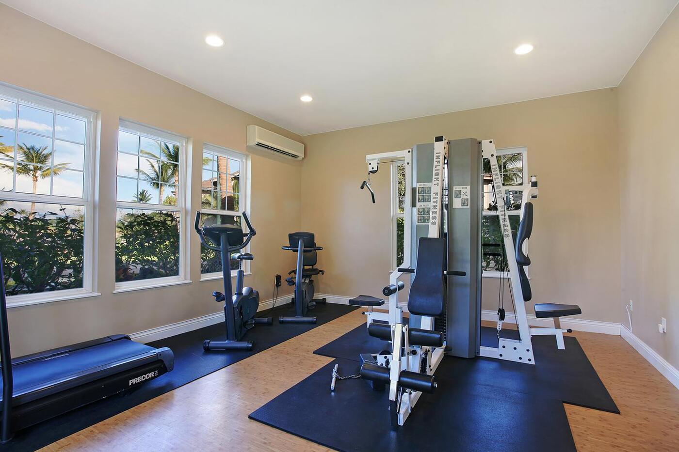 Fitness room with equipment