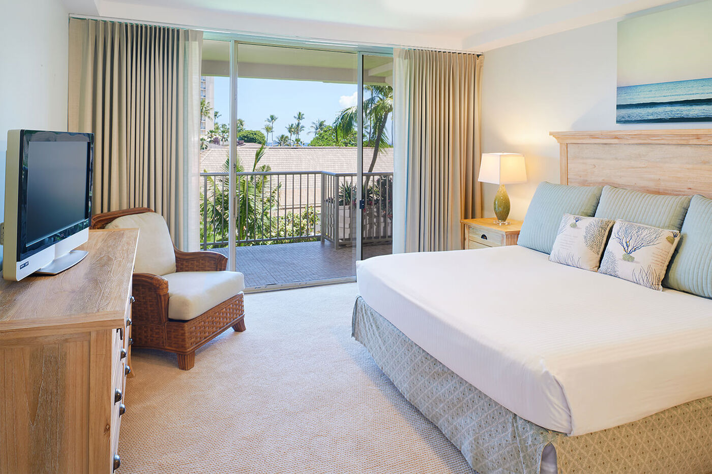 One-Bedroom Ocean View Premium Bedroom